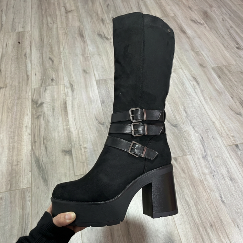 Bota Ares