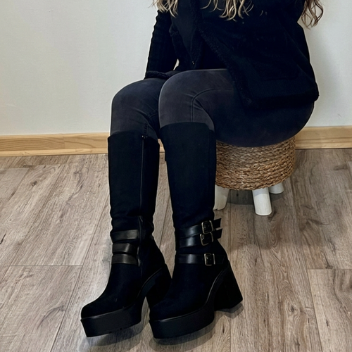 Bota Ares